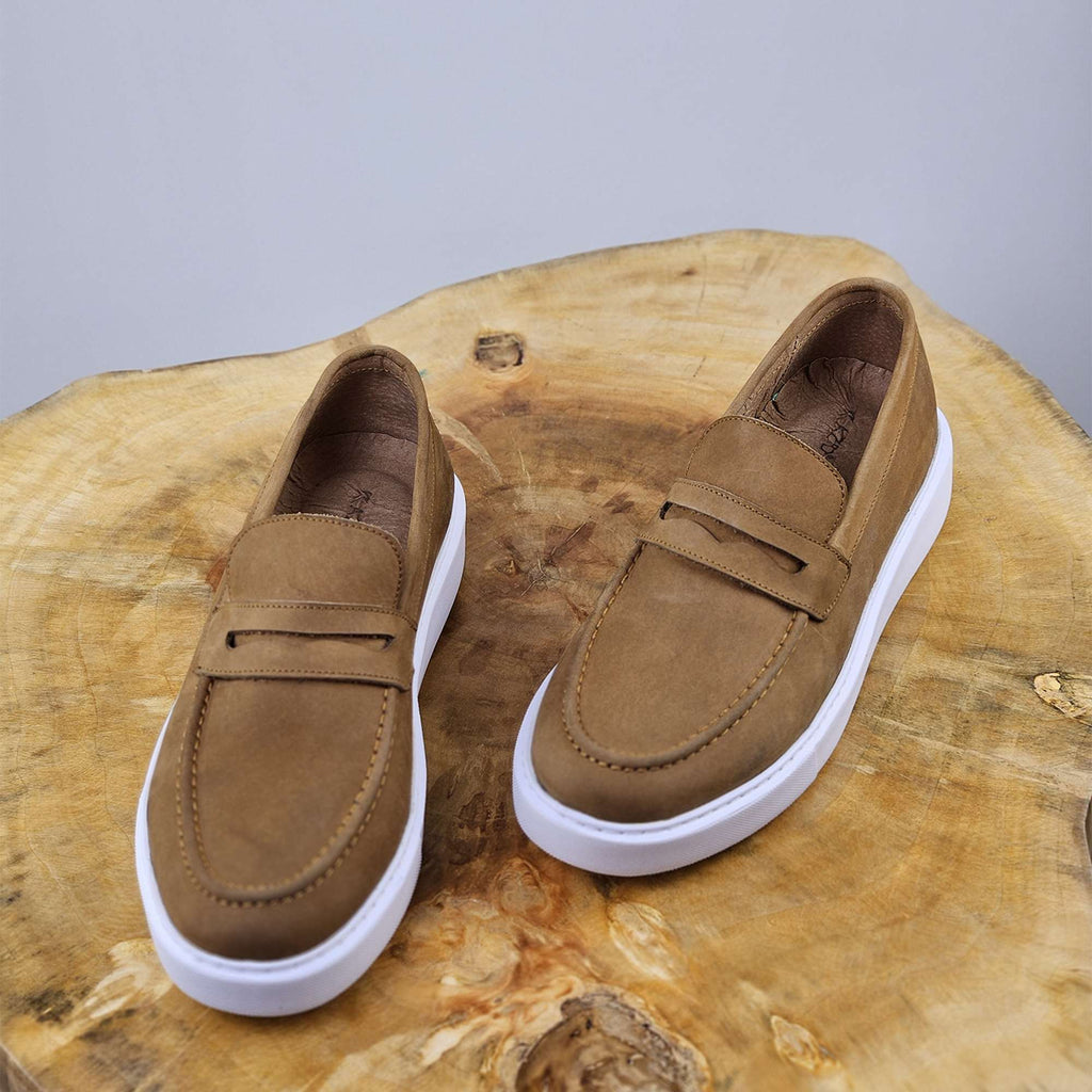 0221 Chaussure Sneaker Homme en cuir  tabac nubuck