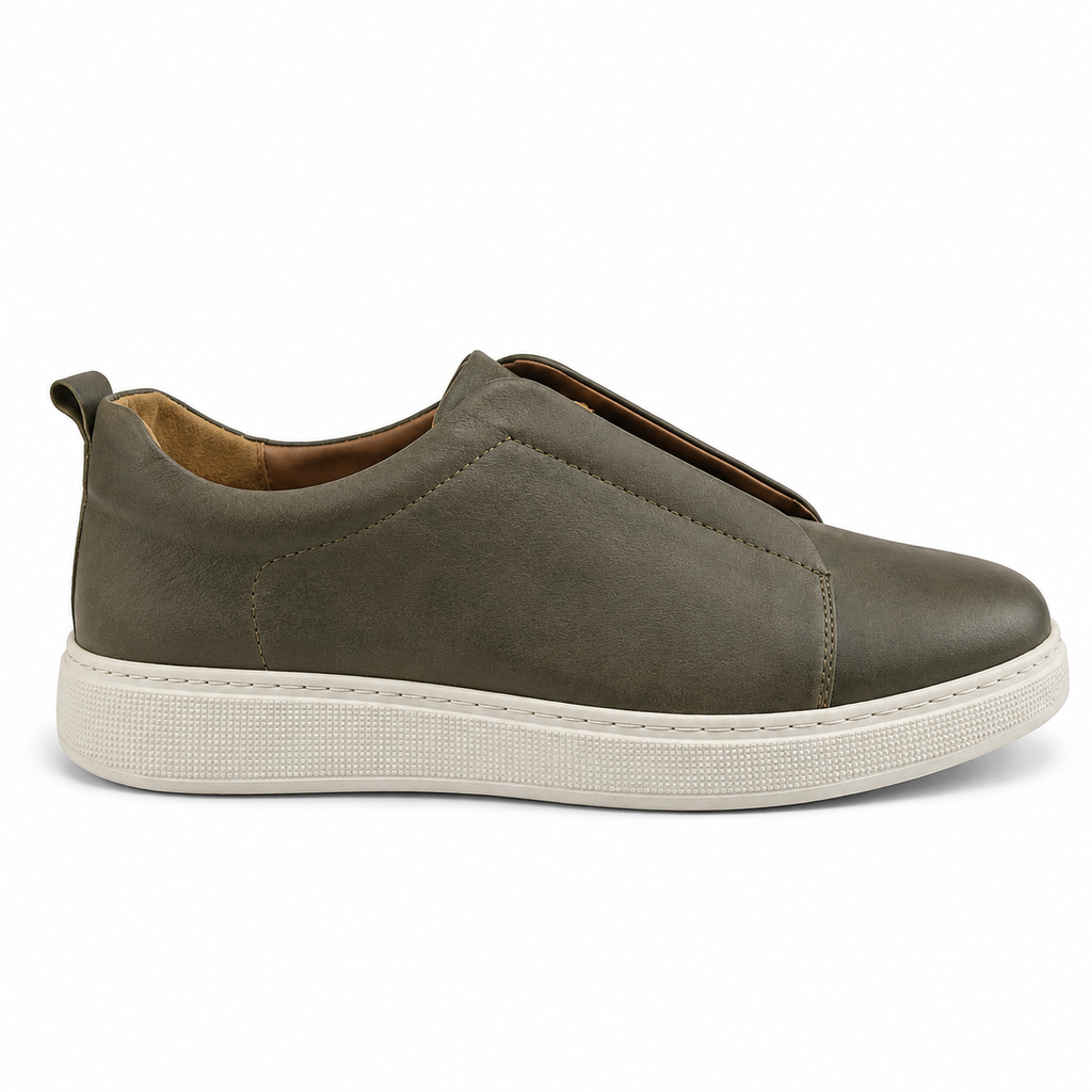 Sneaker Homme en Cuir 32
