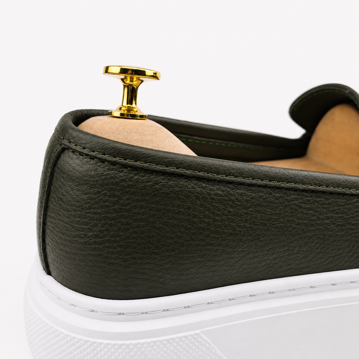 054 chaussure homme confort en cuir kaki