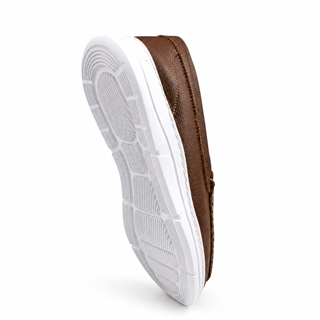 082 Mocassin confort homme en cuir tabac
