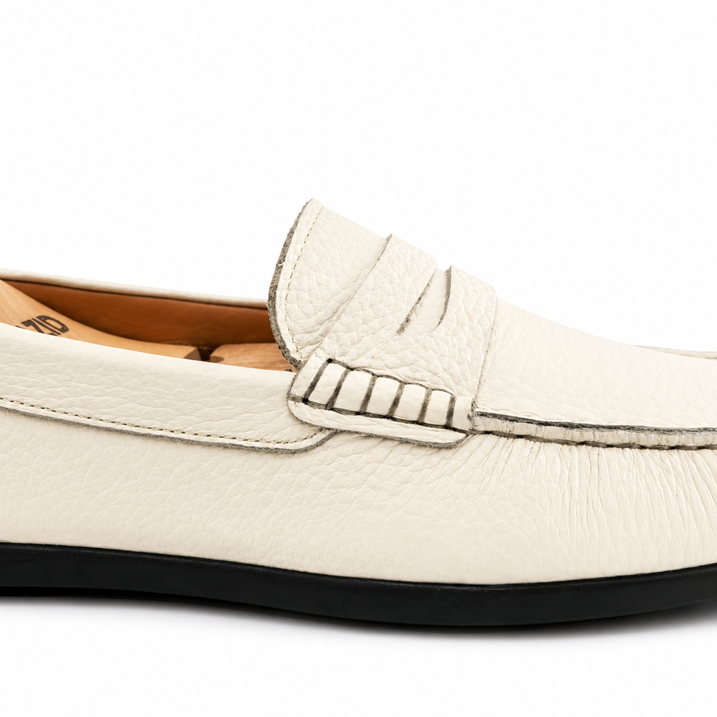 046 Chaussures Homme Mocassins sports en cuir blanc case