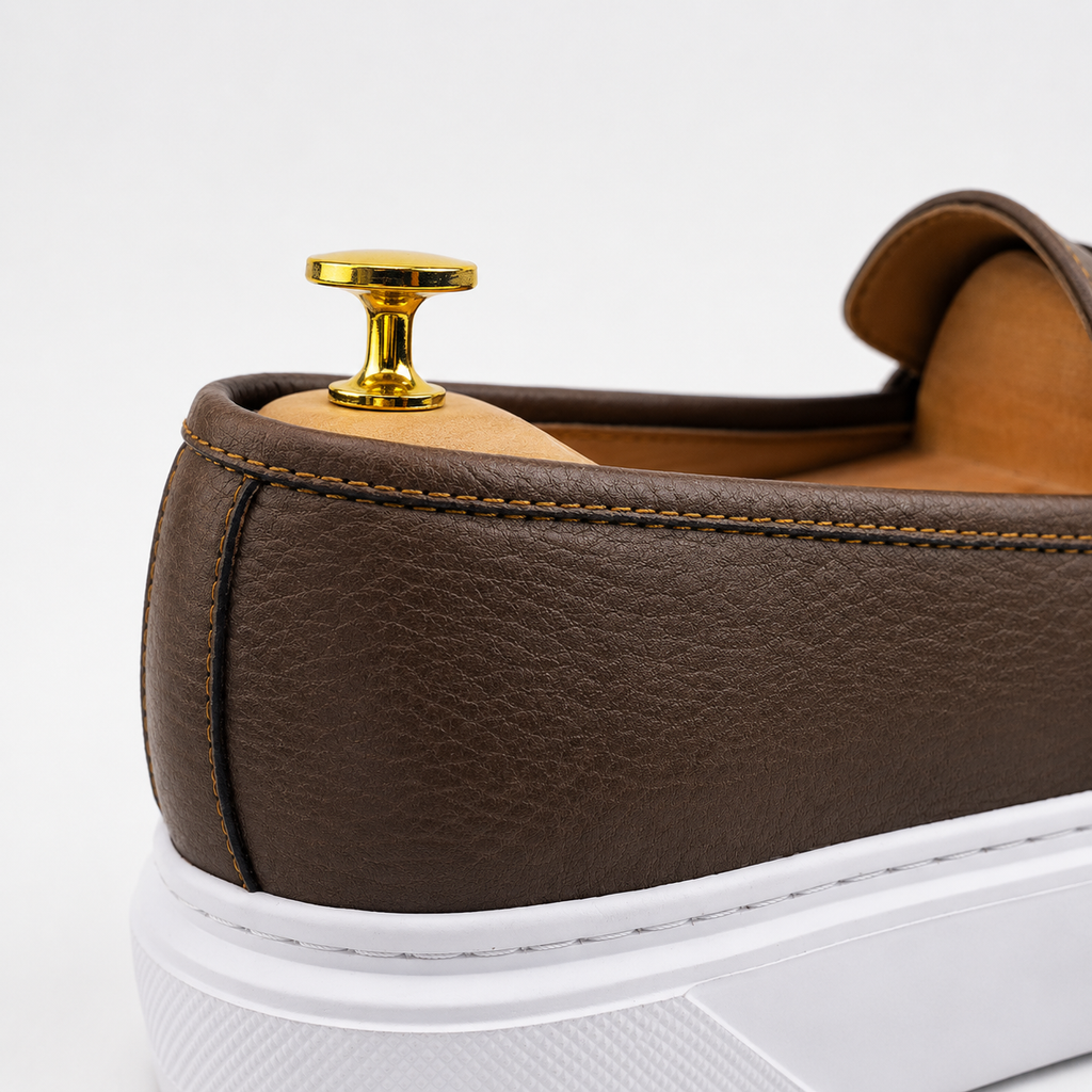 054 chaussure homme confort en cuir marron caramel