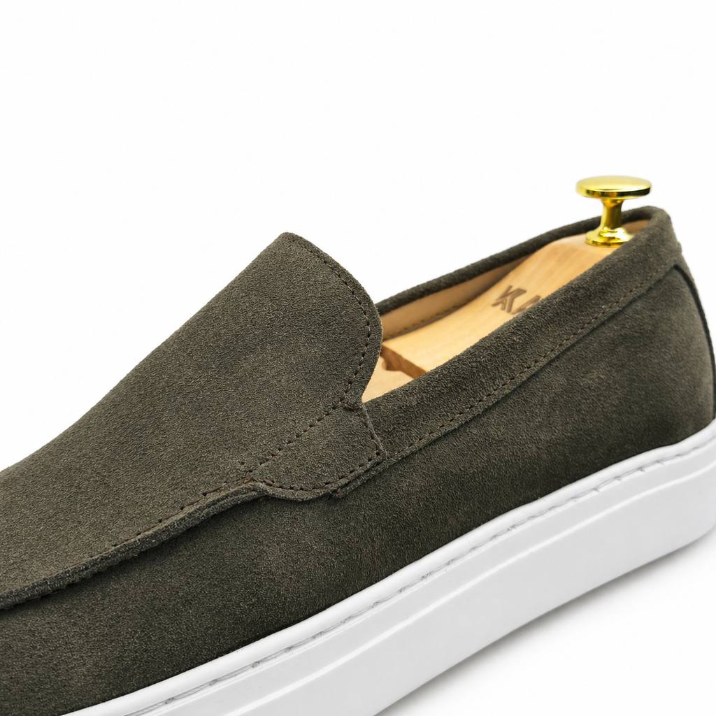 0108 Chaussures Homme Mocassins sports en cuir daim vert olive foncé